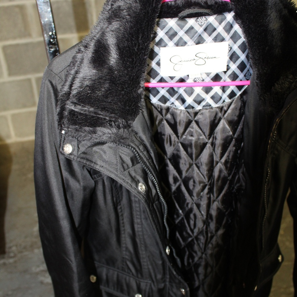 COAT - Picture 5 of 14